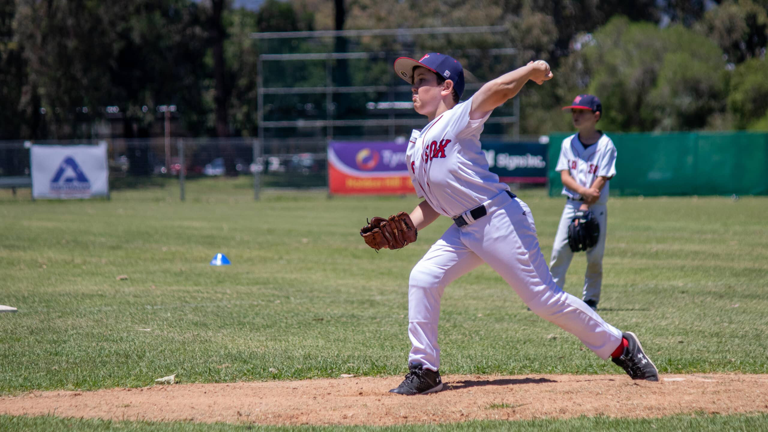 Little Leaguer shining bright on the diamond